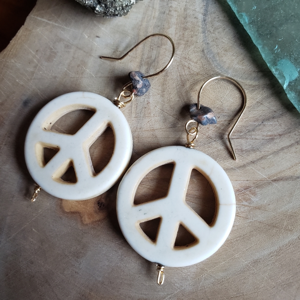 Hippie Peace Symbol Bone Beads Handmade Earrings - Picture 2 of 3